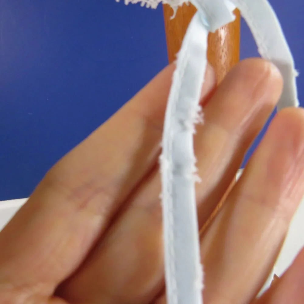 Baby Light Blue & White Bonnet Ruffled semi stiff brim closed back 11